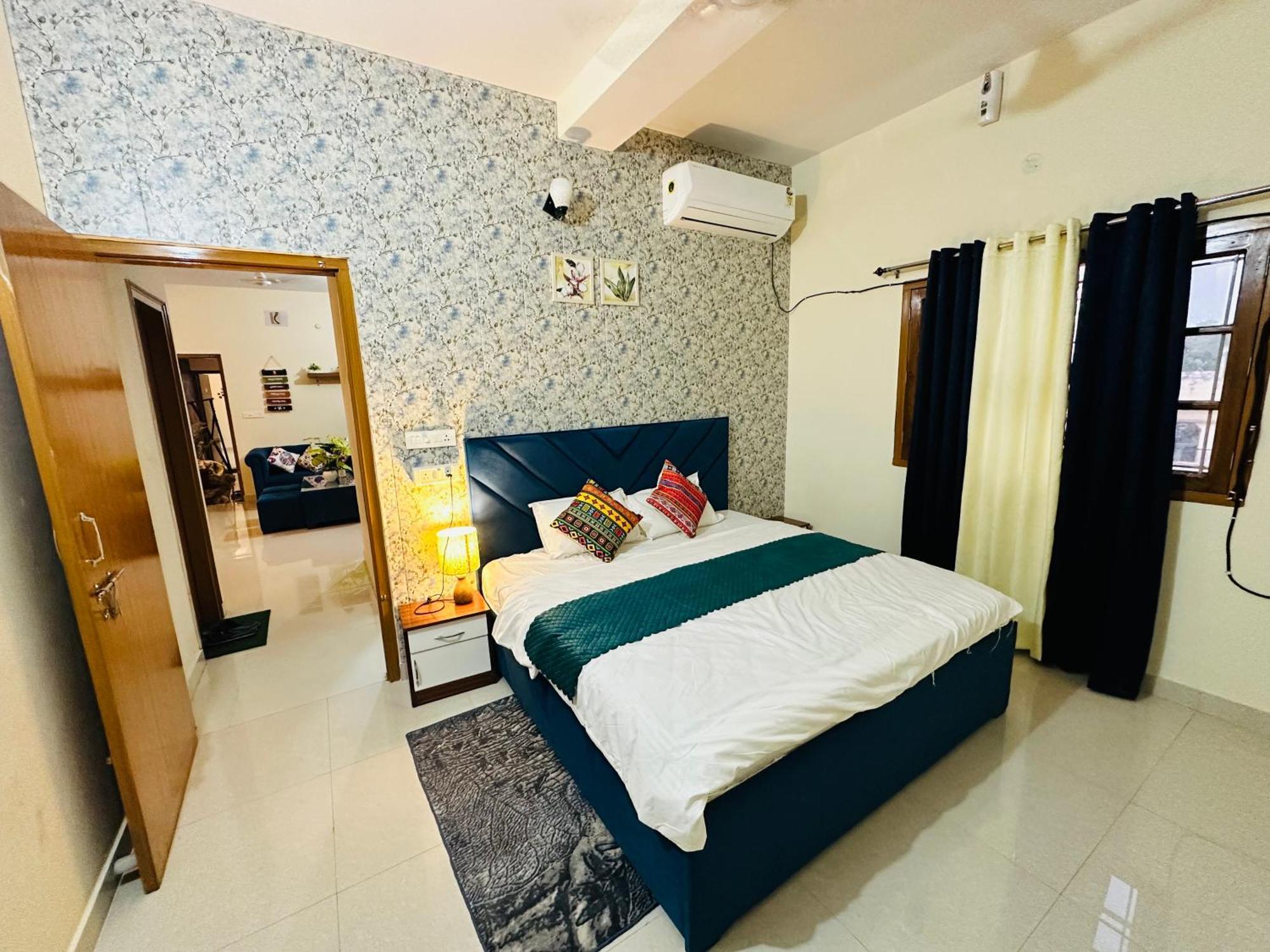 Zoomstay - 3Bhk Apartments Benares Buitenkant foto