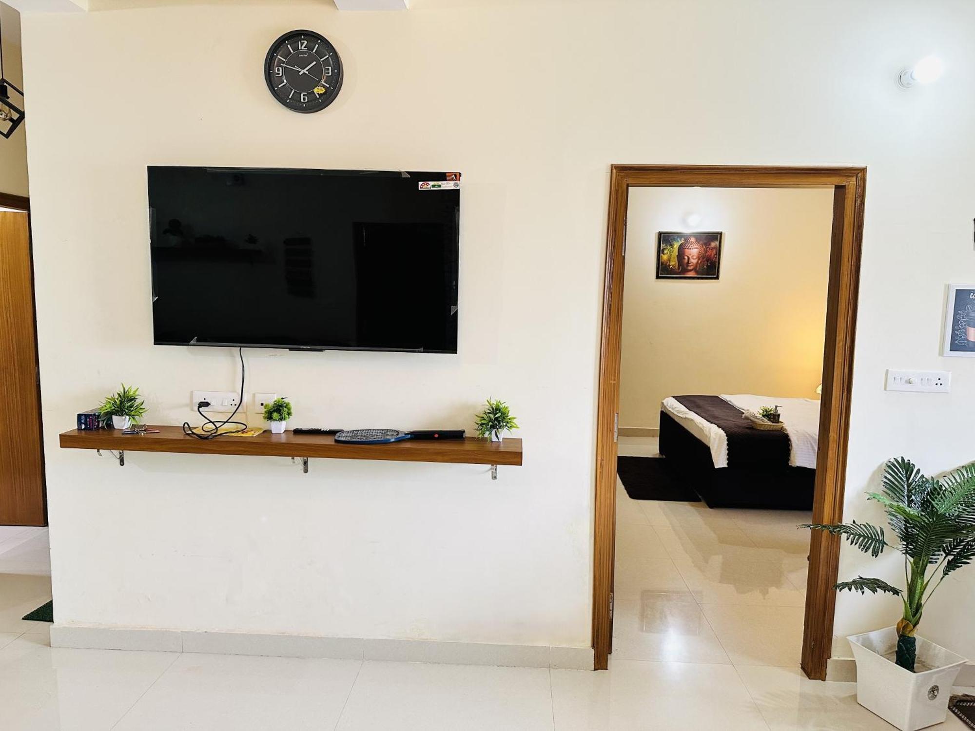 Zoomstay - 3Bhk Apartments Benares Buitenkant foto